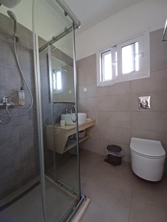 Babis Apartments & Studios Iremia 아카라비 외부 사진
